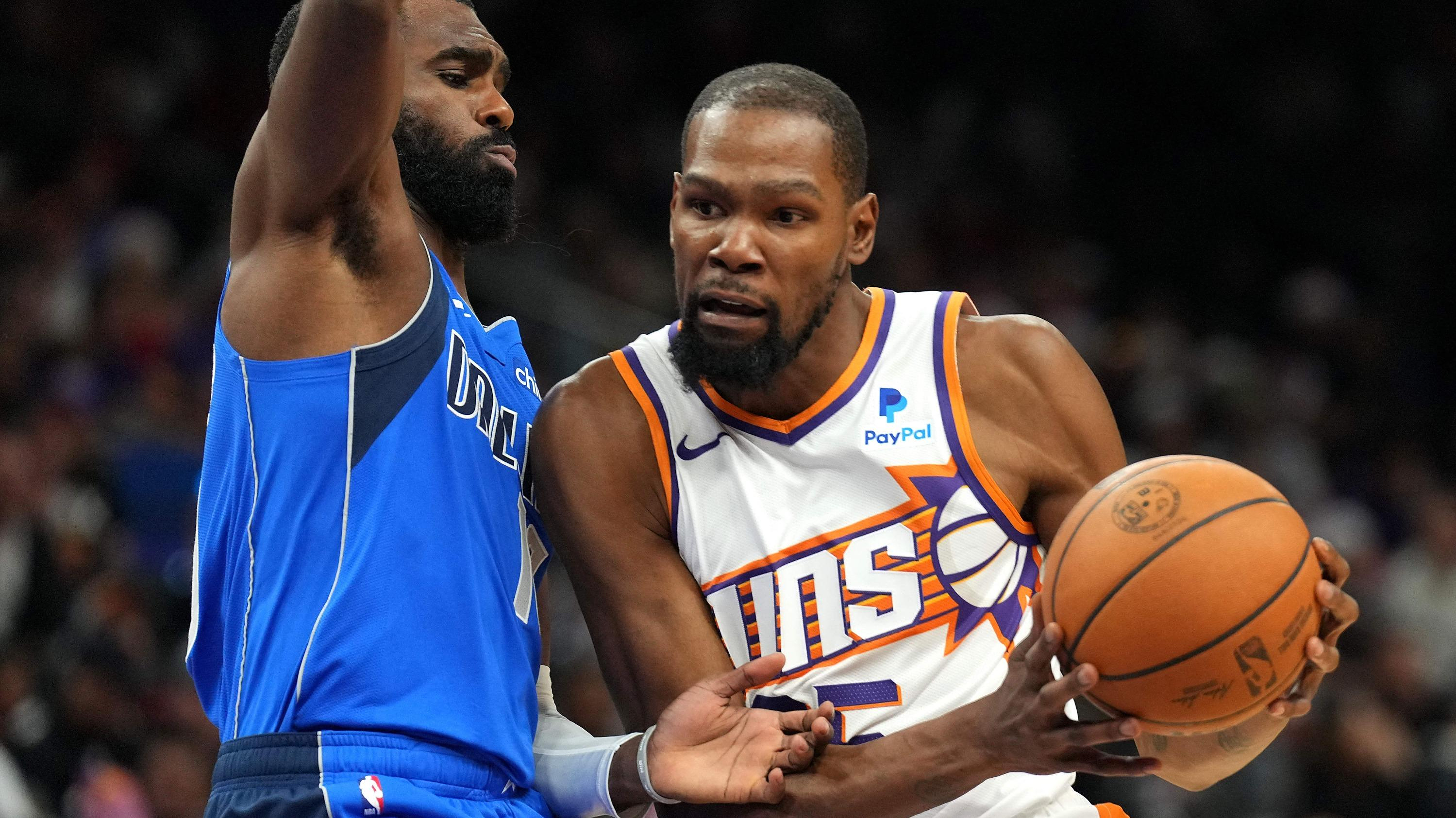 NBA: Booker and Durant frustrated, things are tense at the Phoenix Suns