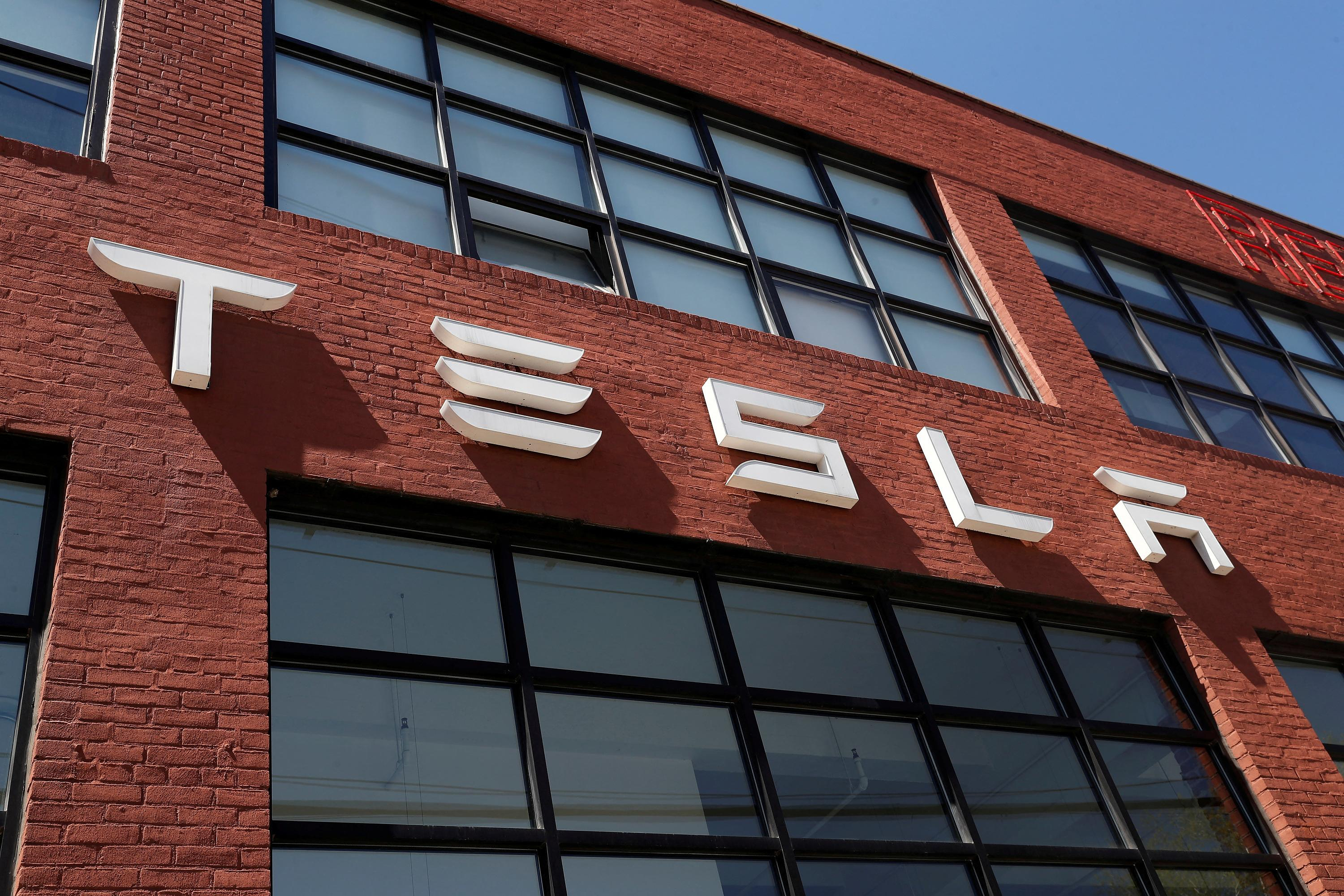 Tesla launches project for its future battery factory in Shanghai