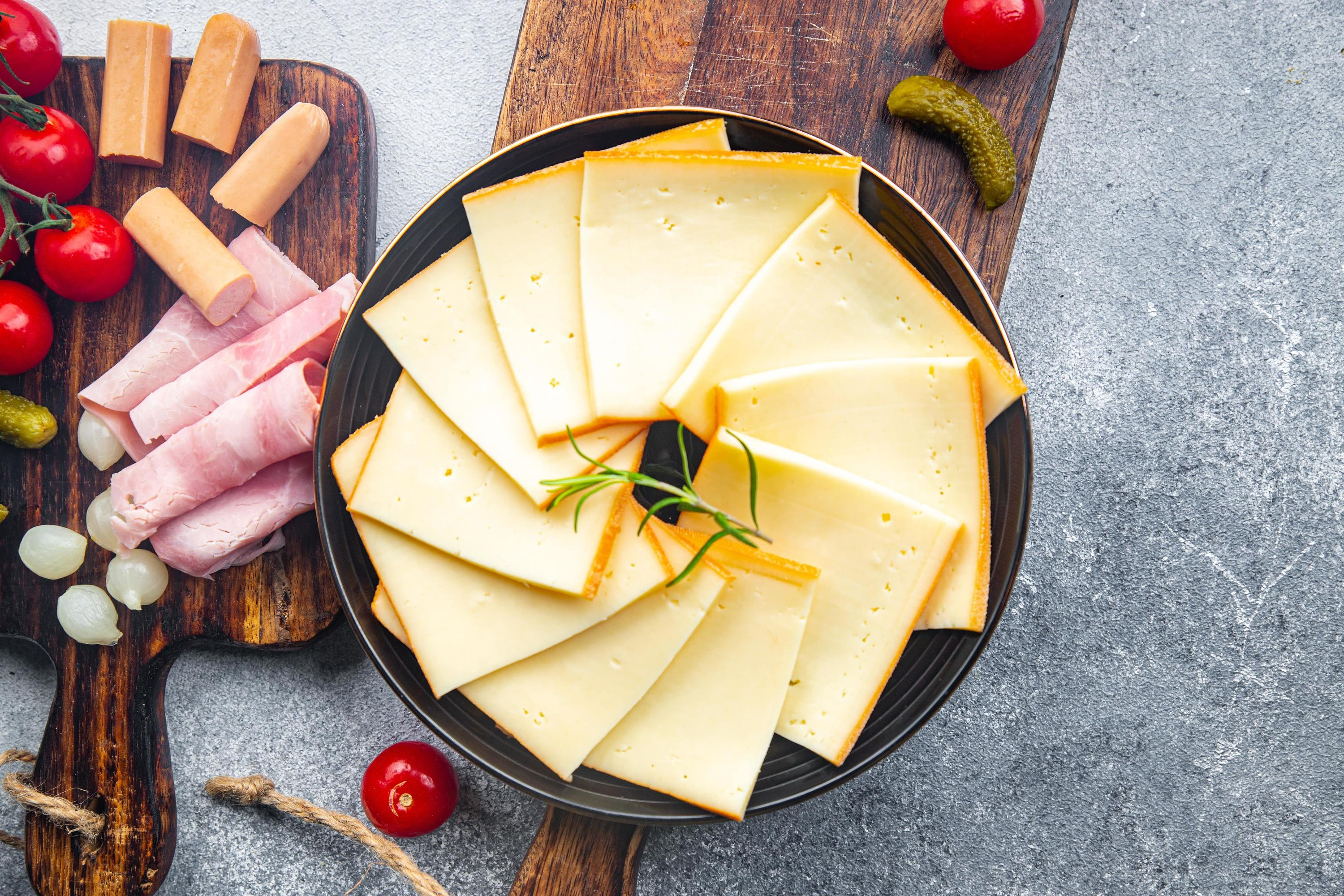 Raclette, morbier… Many cheeses sold in supermarkets recalled because of E. coli bacteria