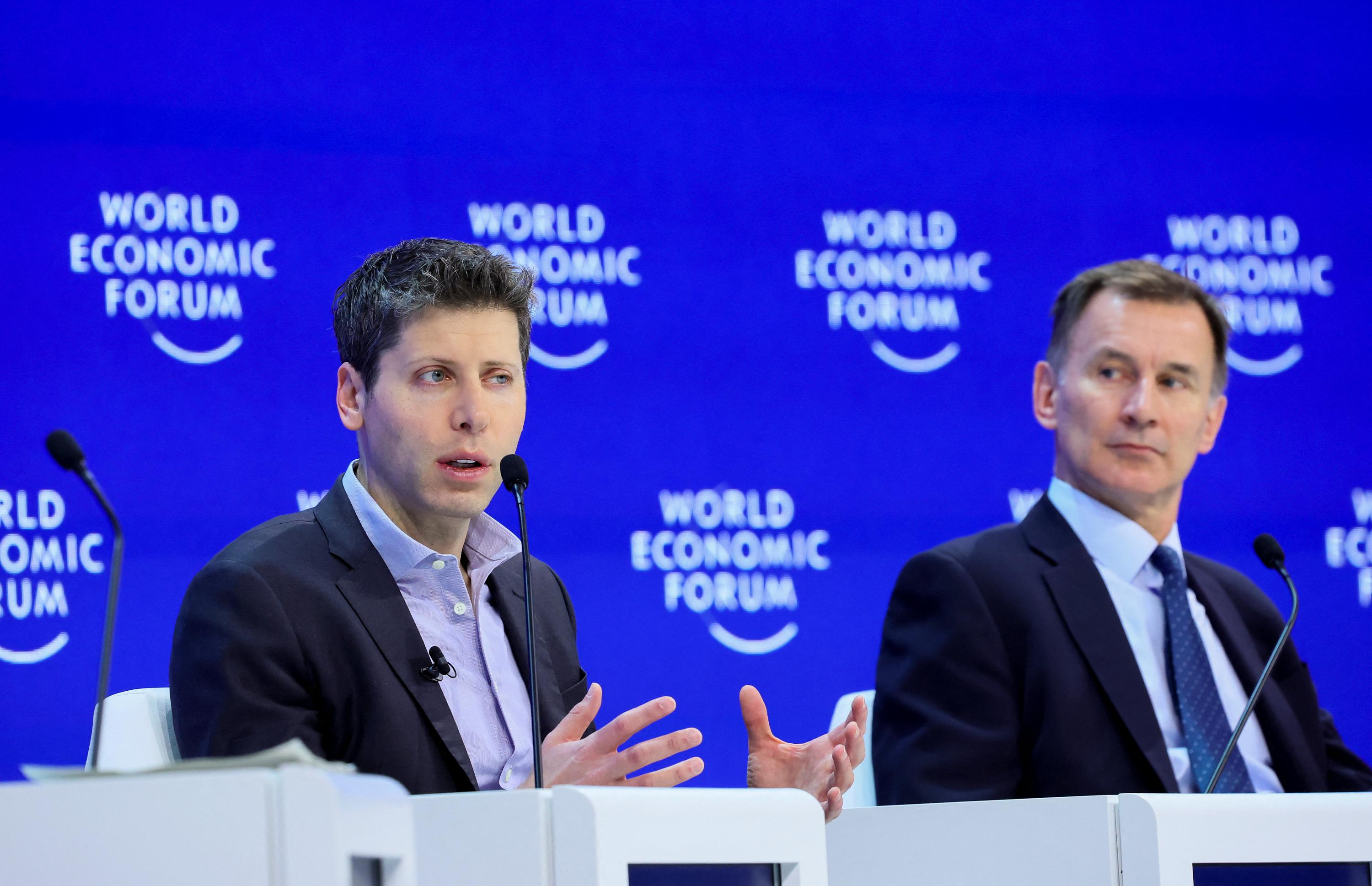 Sam Altman, the father of ChatGPT, superstar of the Davos forum