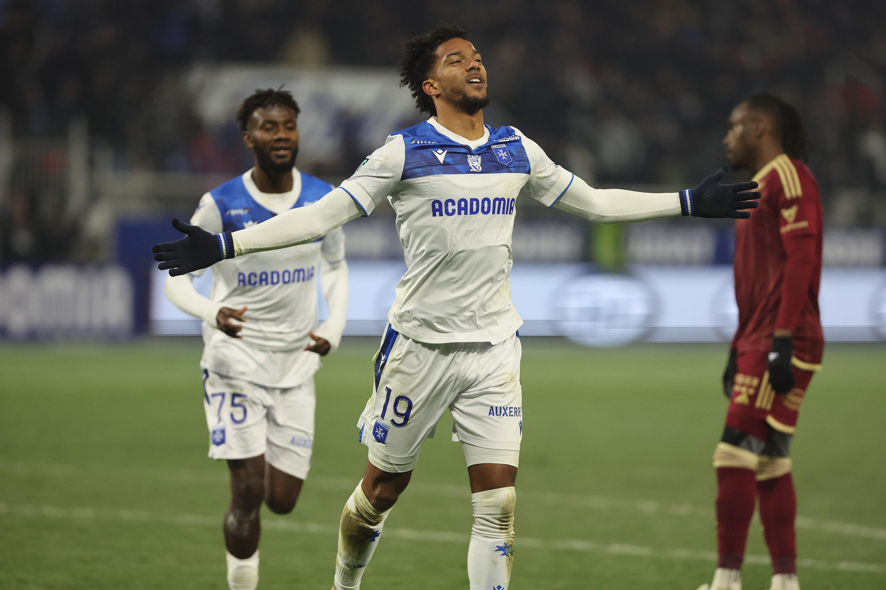 Ligue 2: Auxerre disposes of Bordeaux and takes the lead in the ranking