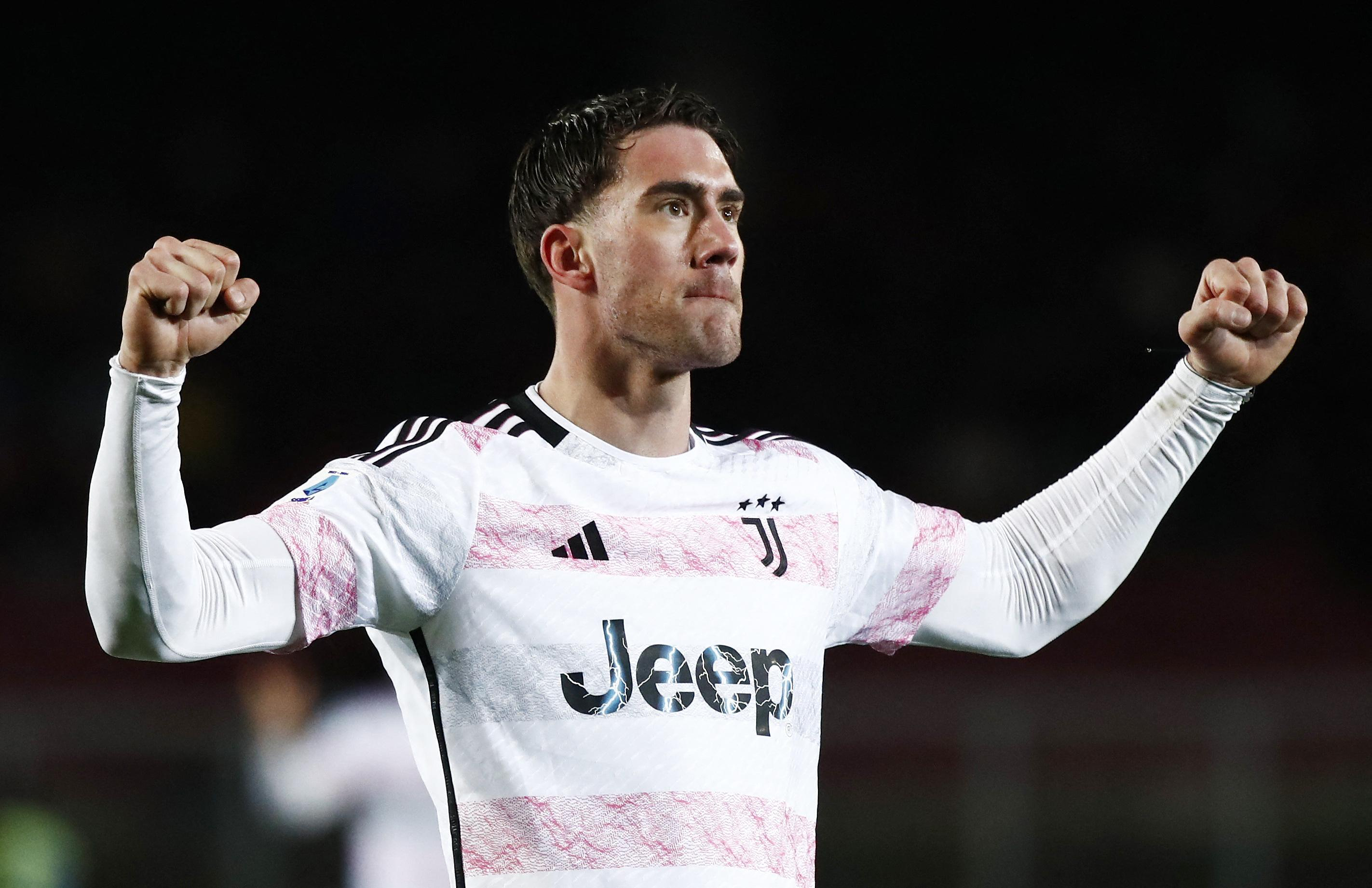 Serie A: Vlahovic offers victory to Juve (again).