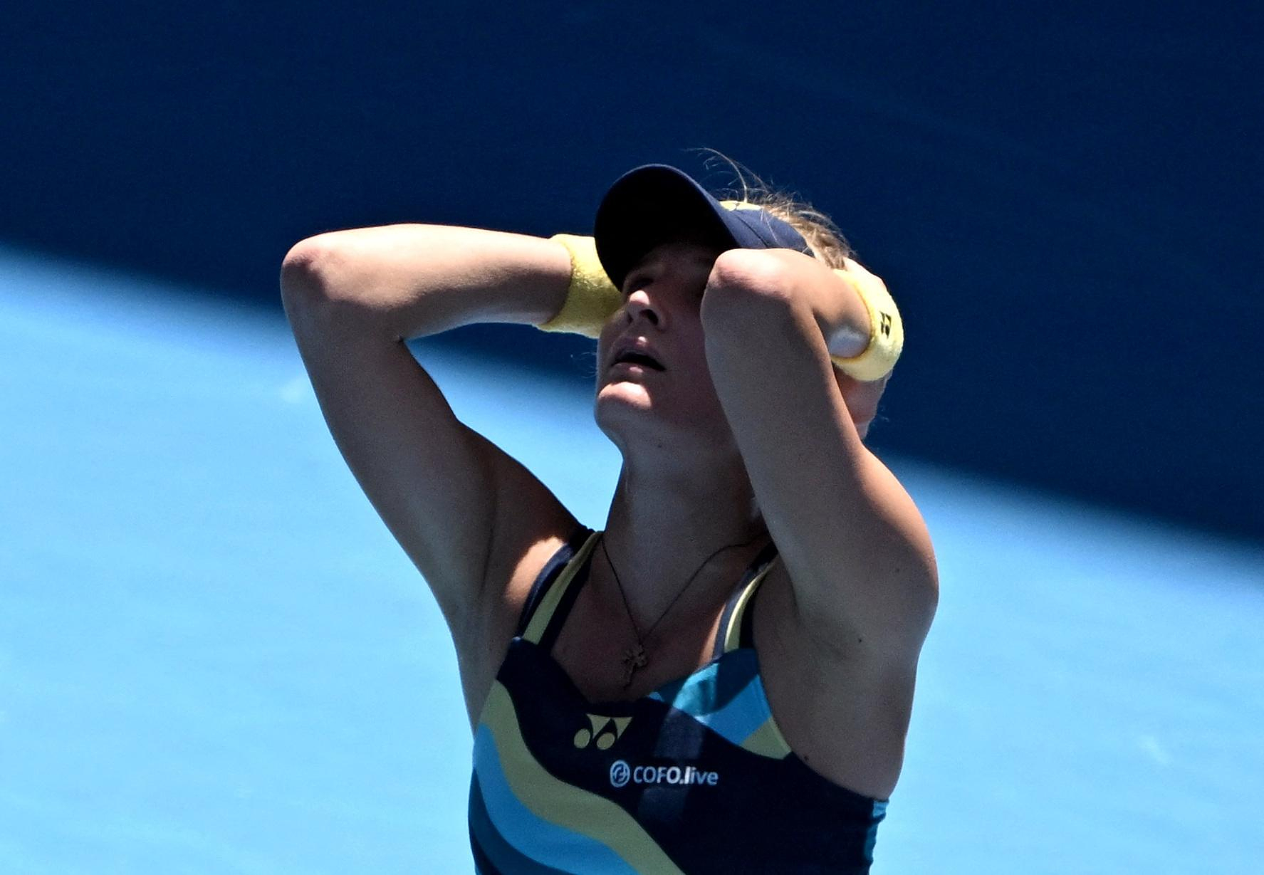 Australian Open: Ukrainian Dayana Yastremska, from qualifying, reaches the final four