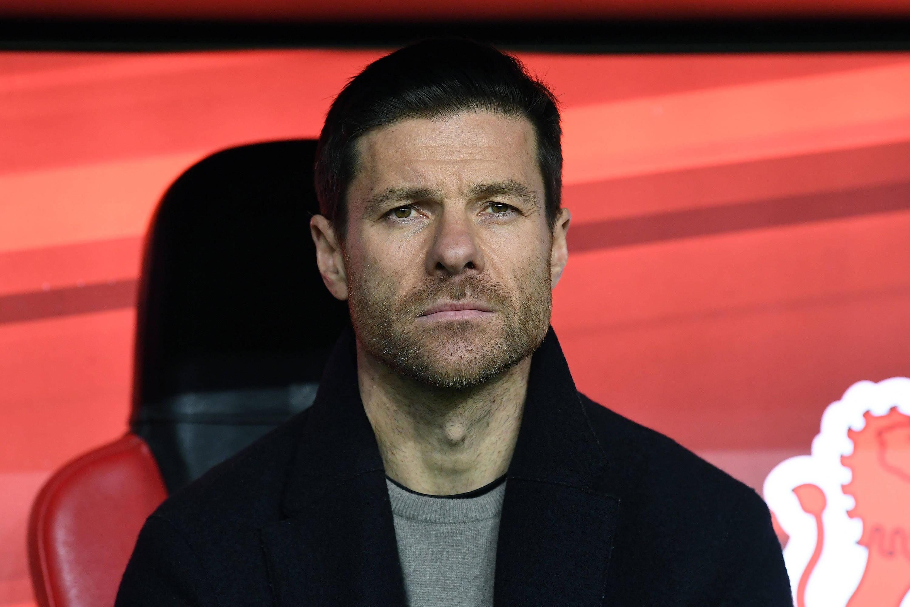 Football: in Thailand, a fake Xabi Alonso demands money online to go to Liverpool