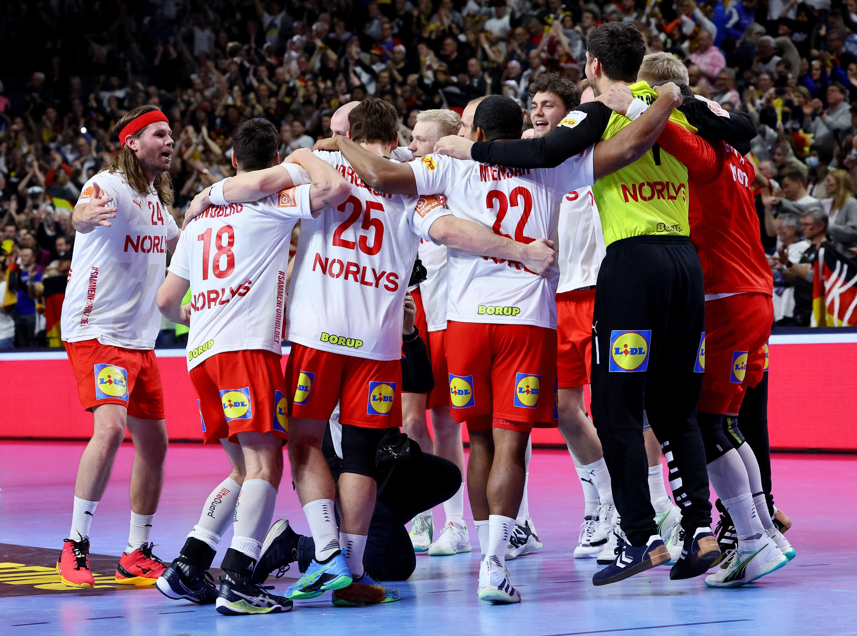 Euro handball: Denmark joins France in the final