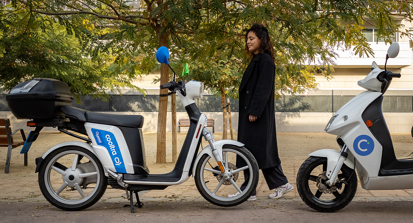 How to use the new Cooltra self-service scooters, which replace the Cityscoot?