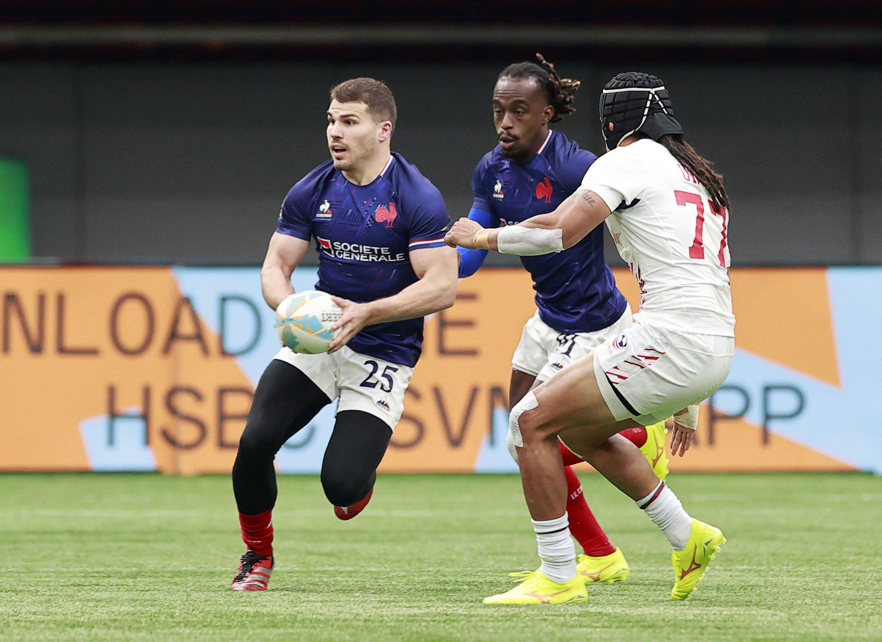 Rugby 7s: Dupont and the Blues are off to a good start