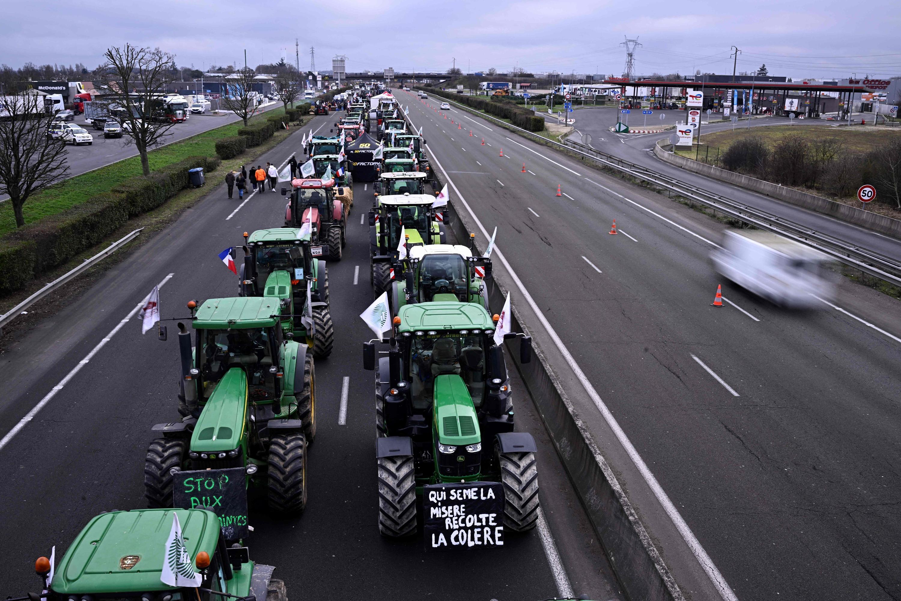 Anger of farmers: where are the traffic blocking points located in France this Thursday?