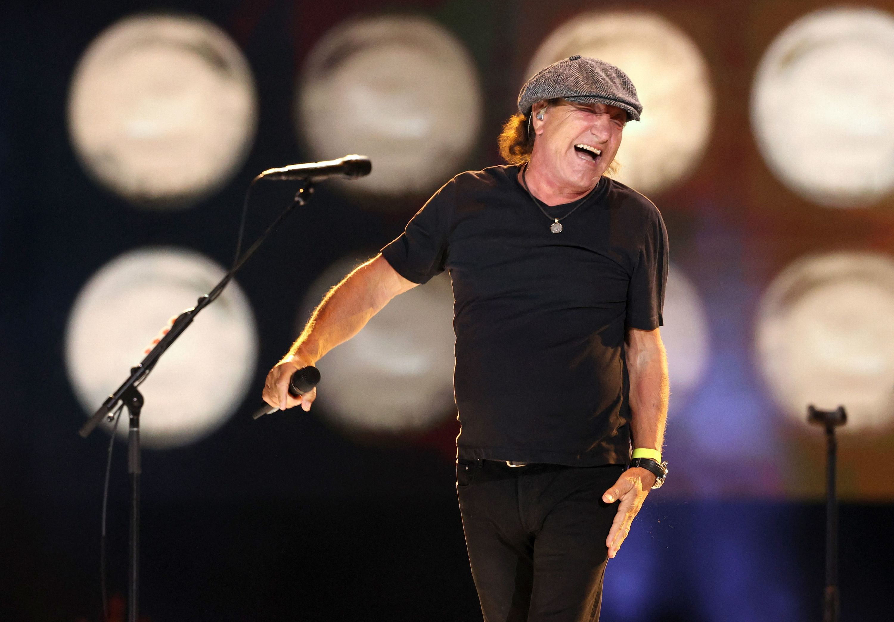 The AC/DC group returns to Europe after eight years of absence