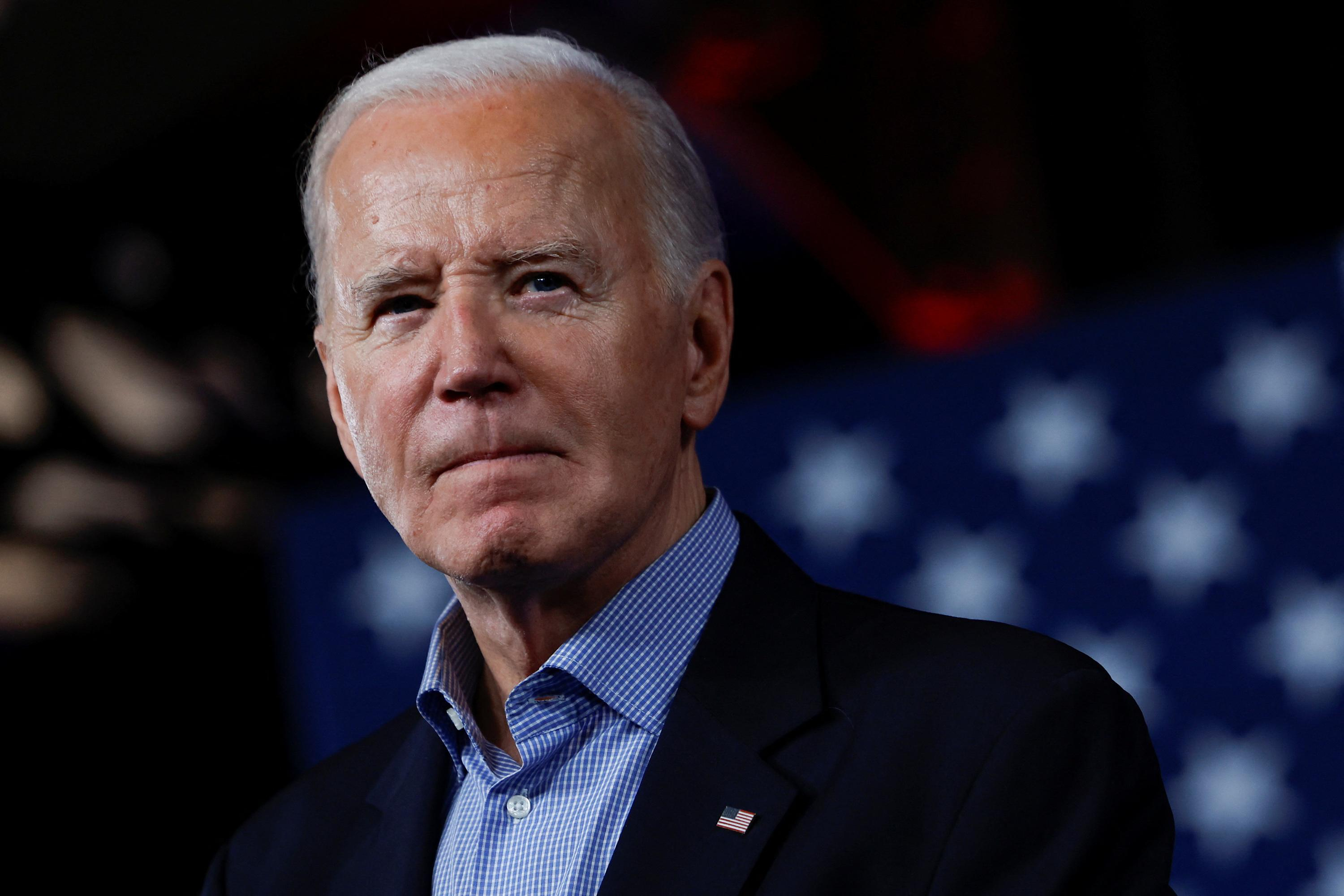 United States: Joe Biden's effigy beaten by participants in a Republican event
