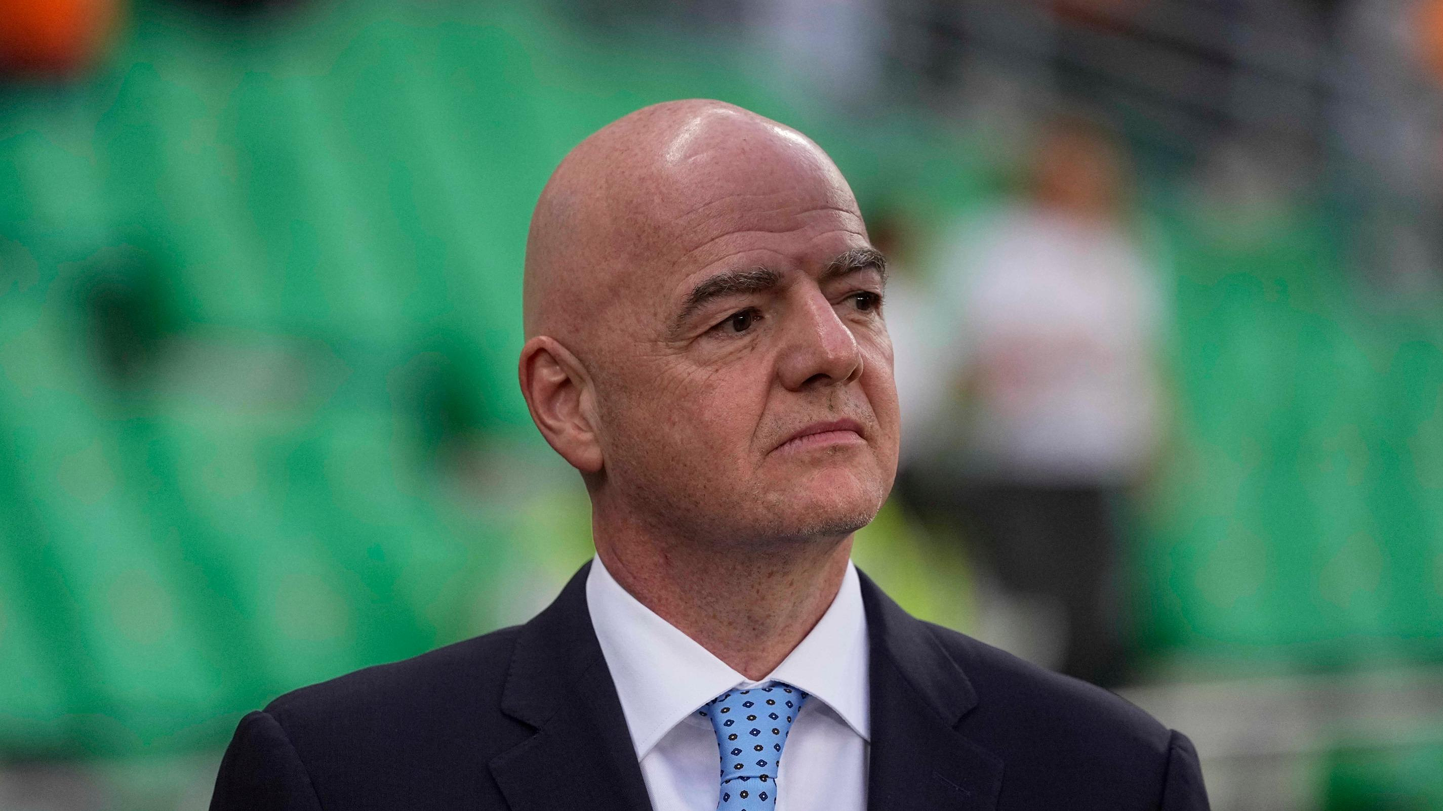 Foot: “The safety of referees and their assistants must be guaranteed at all times”, denounces Gianni Infantino