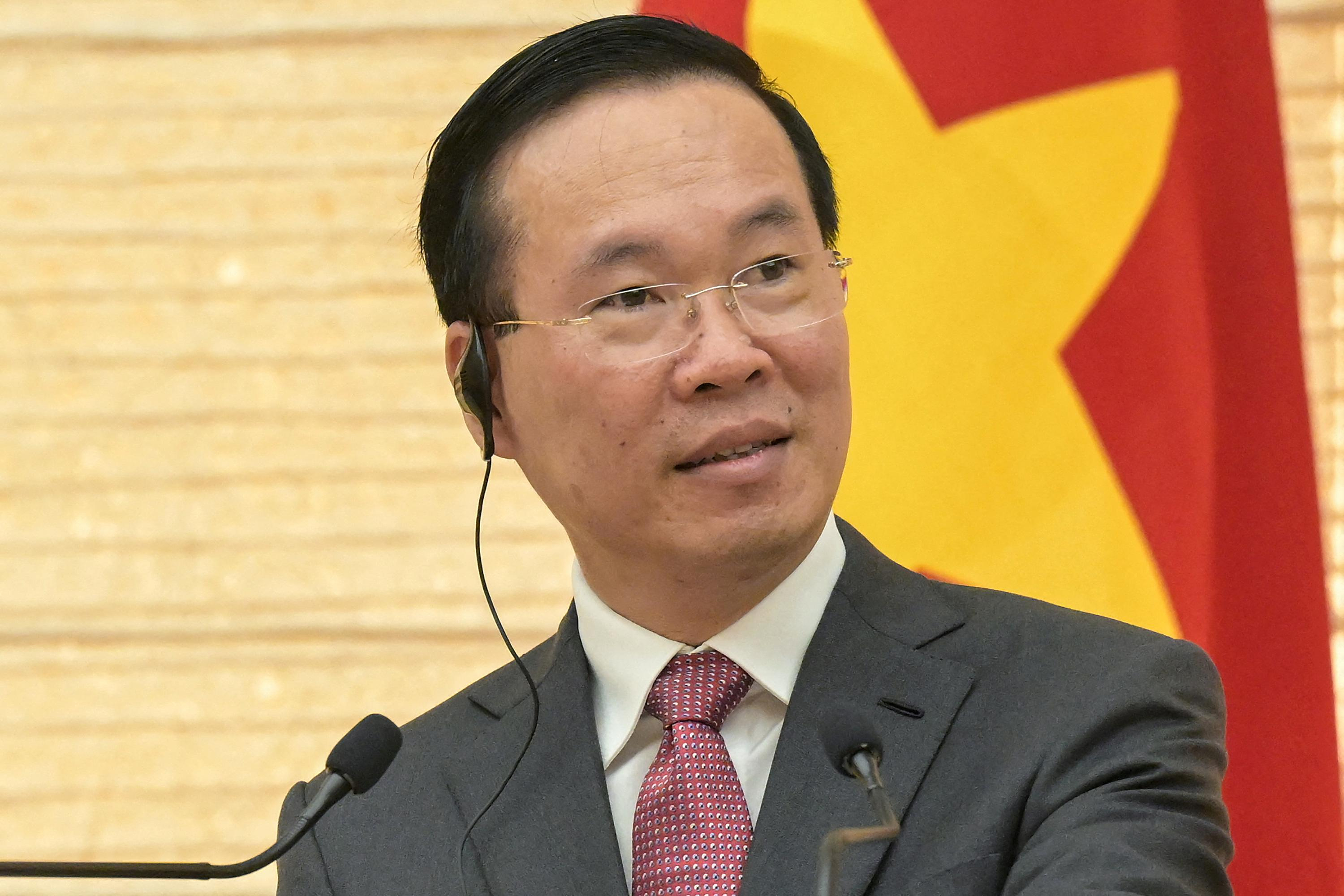 Vietnam: the resignation of a second president in one year weakens the country