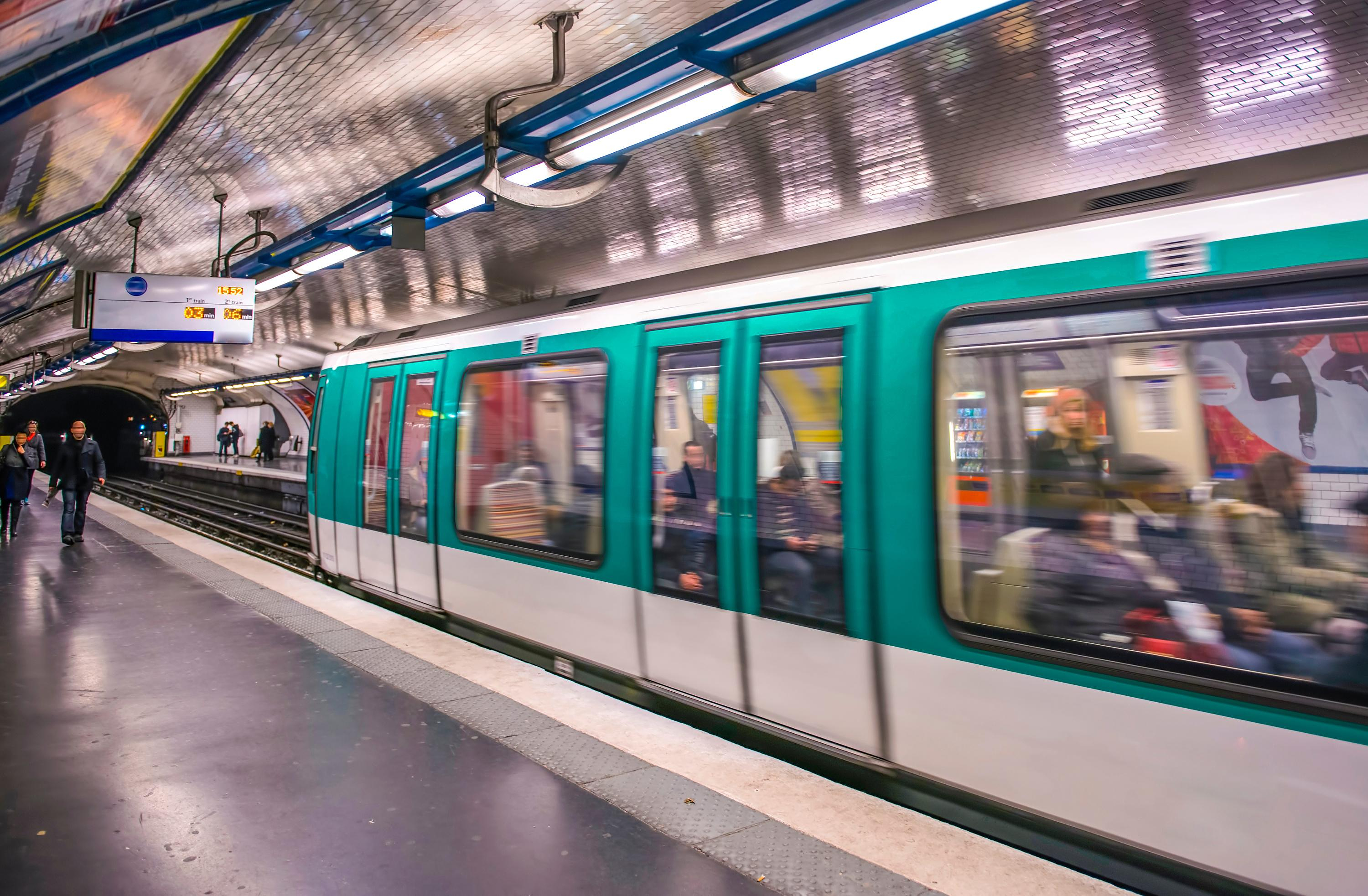 The RATP is focused at all costs on restarting the metro in Paris