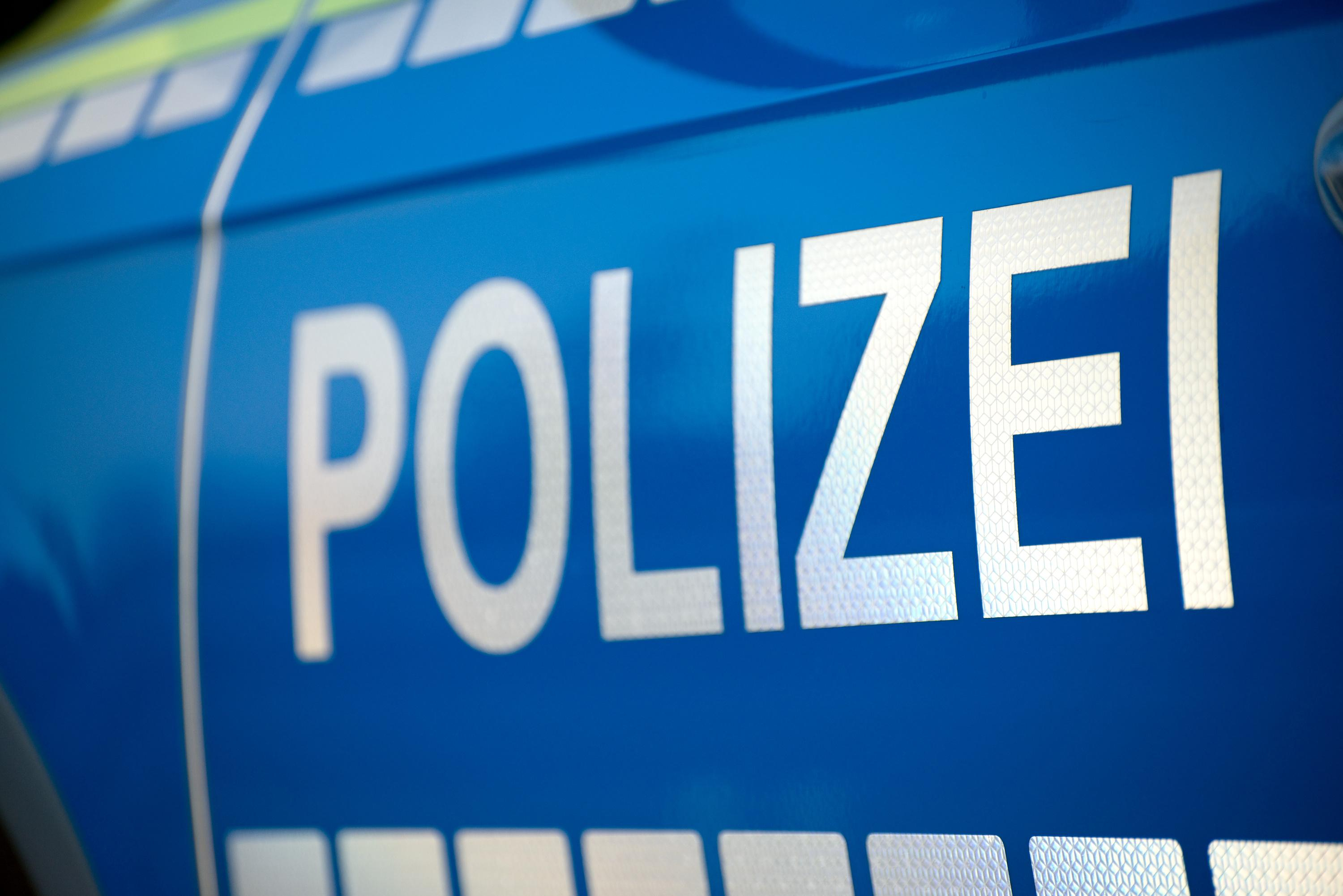 Germany: Man armed with machete enters university library and threatens staff