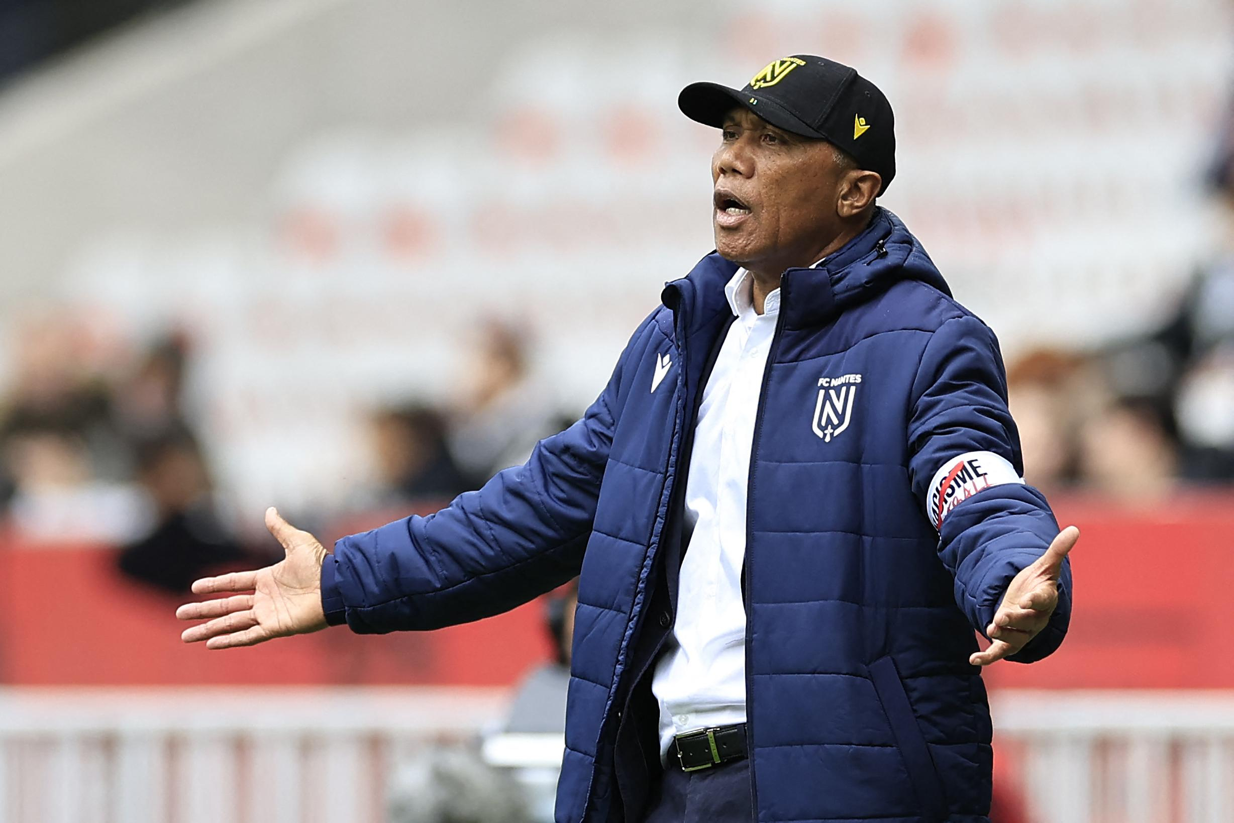 Ligue 1: “It’s absurd, I’m angry”, complains Kombouaré behind closed doors during Nantes-Lyon