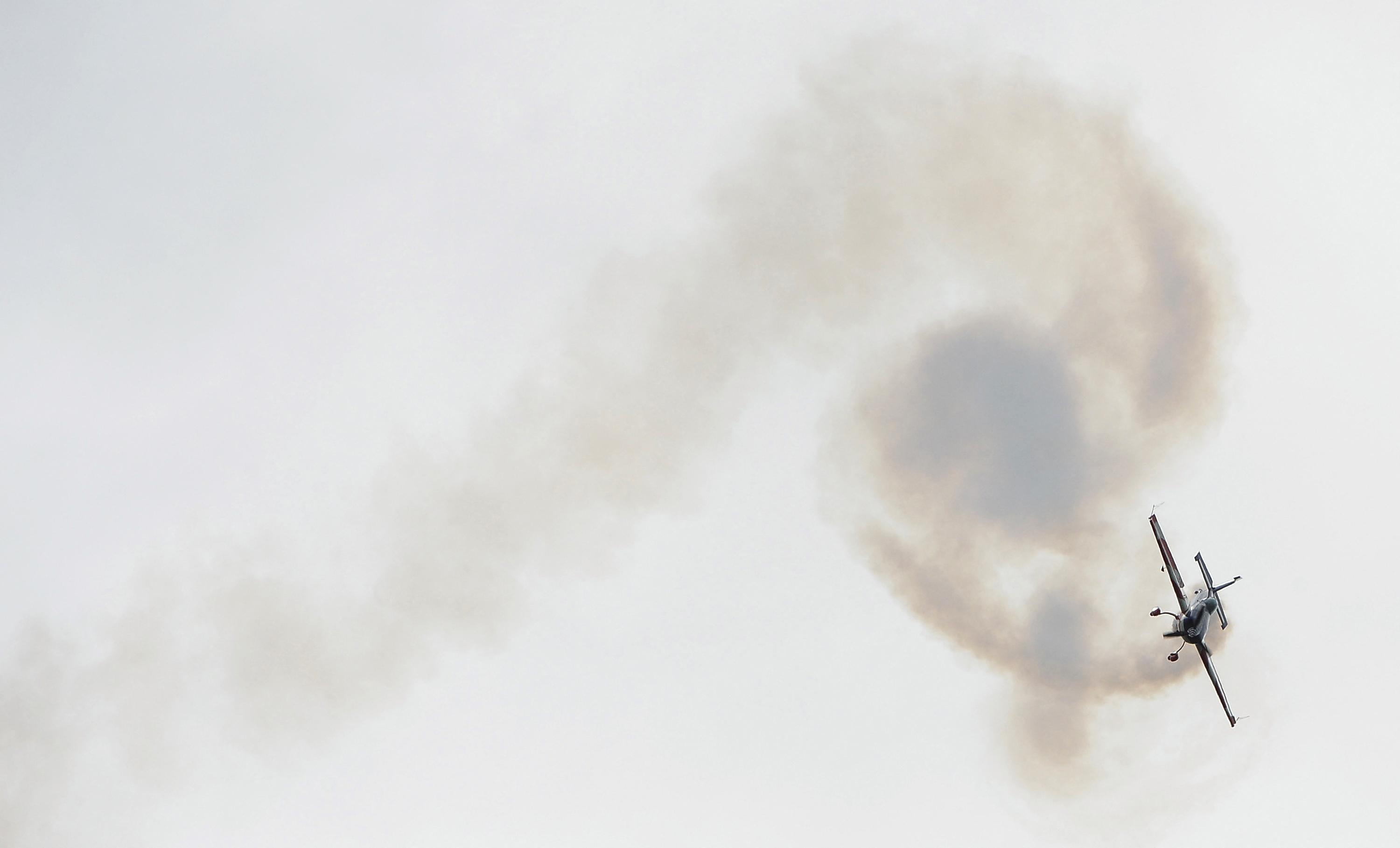 Paris 2024 Olympic Games: aerobatic planes will fly over Paris this Wednesday, 15 parachutists dropped above Les Invalides