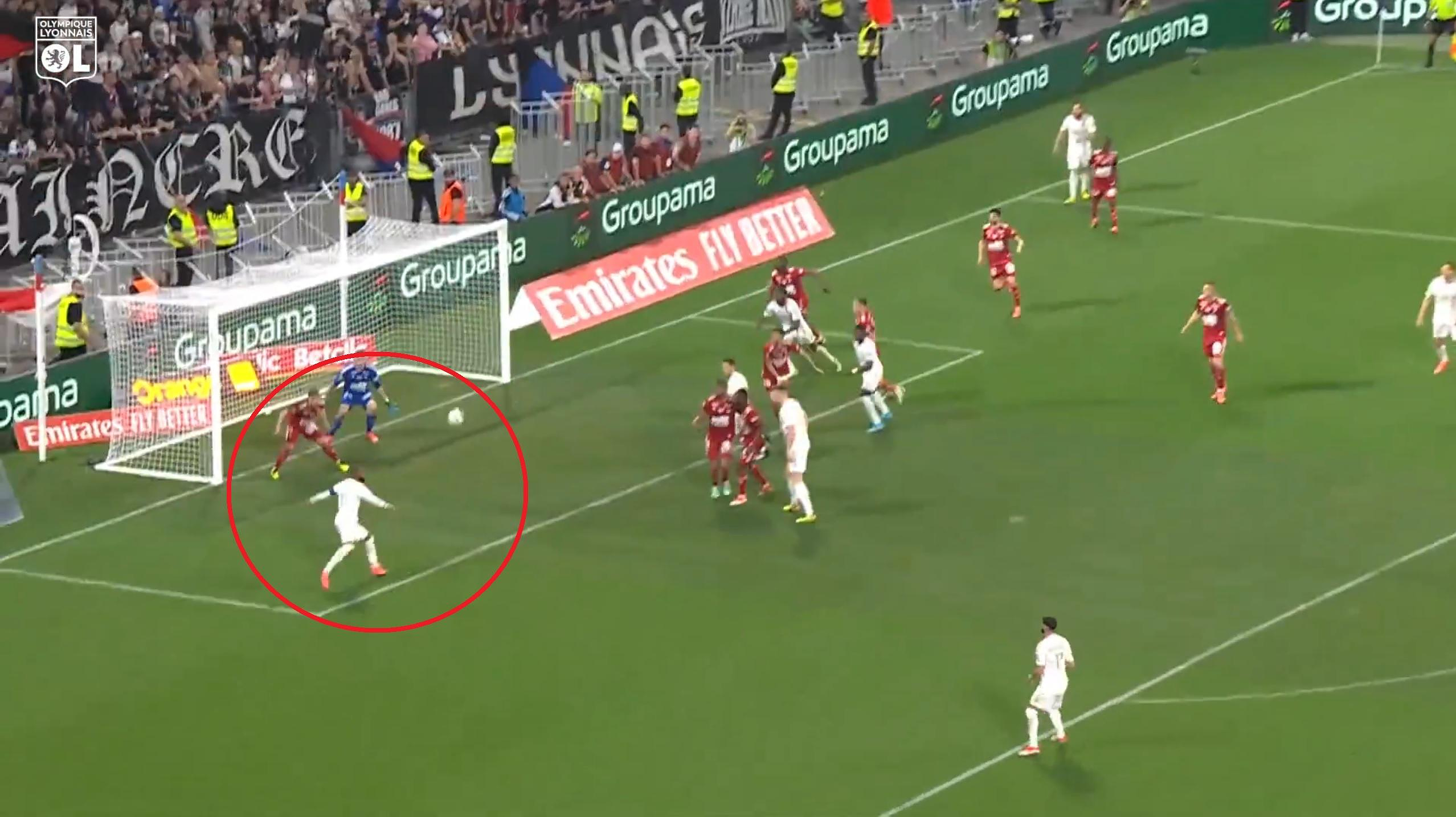 Ligue 1: free kick, volley under the bar, penalty... In video, all the goals of the incredible OL-Brest