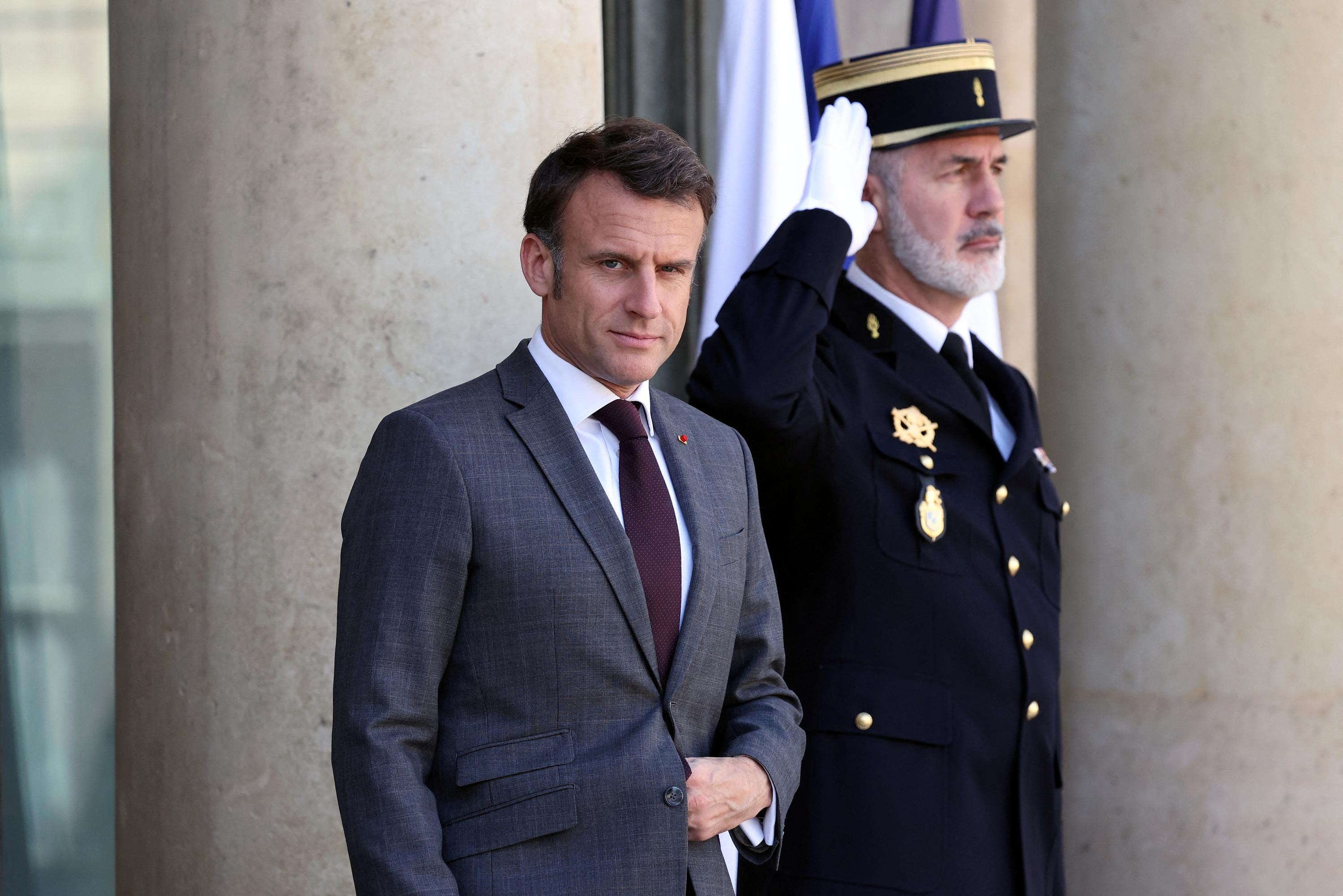 Threat of strikes for the 2024 Olympics: Macron says he has “confidence” in the “spirit of responsibility” of the unions