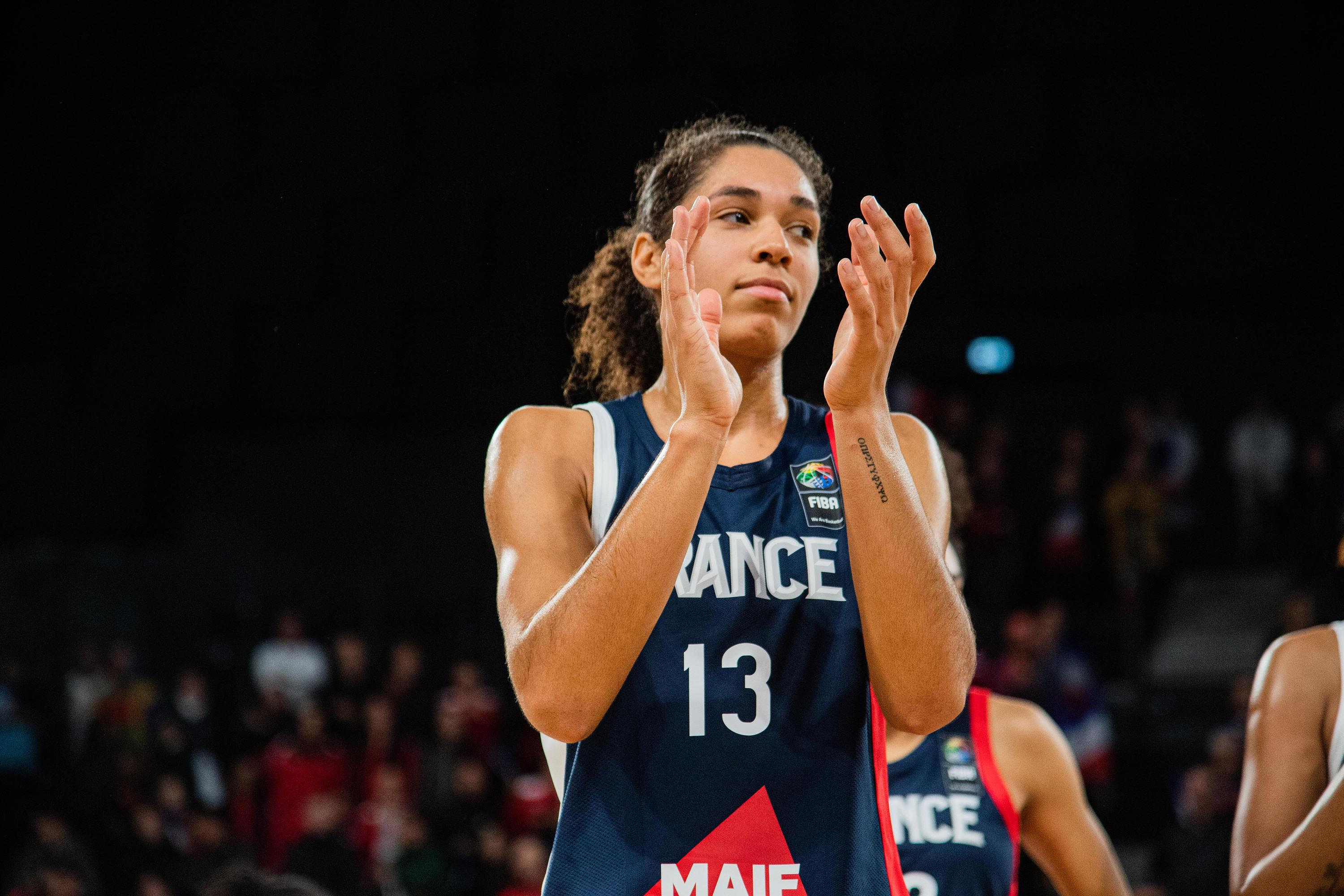 Basketball: Frenchwoman Janelle Salaün “very disappointed” by the Federation which refuses her to attend her brother’s NBA draft