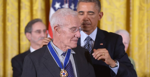 Nobel Prize winner Robert Solow, an economic giant, died at 99
