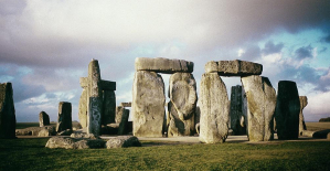 The motorway tunnel which threatens Stonehenge contested before the British courts