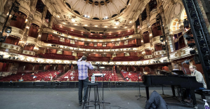 General strike at the English National Opera, a first in 44 years