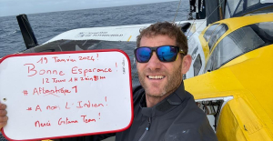 Arkéa Ultim Challenge: leader without rival at the Cape of Good Hope, Caudrelier pays tribute to Laperche