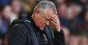 Premier League: Sheffield United coach receives hefty fine for criticizing referee