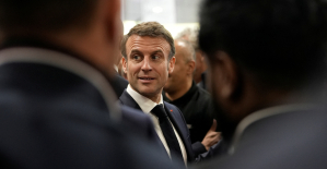 Survey: slight improvement for Emmanuel Macron, Édouard Philippe regains first place