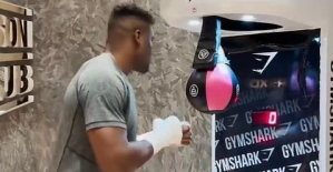 MMA: Francis Ngannou pulverizes a machine with punches, the video goes viral