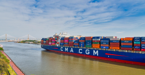 The European Commission gives the green light to the acquisition of Bolloré Logistics by CMA CGM