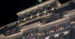 Daniel Buren offers a new face to the iconic Copacabana Palace