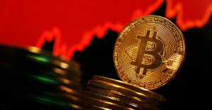 Bitcoin hits new record above $71,000