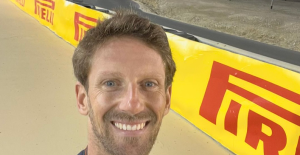 Formula 1: Romain Grosjean takes a smiling selfie in front of the scene of his serious accident