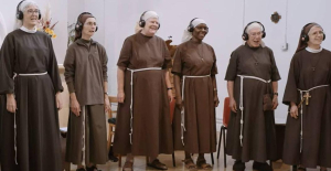 Sisters from Arundel Convent mix album at Abbey Road Sanctuary like the Beatles