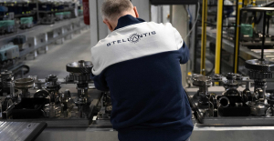 Three Stellantis automobile factories shut down due to supplier strike