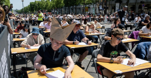 The Paris Book Festival is organizing a giant dictation on the Champ-de-Mars